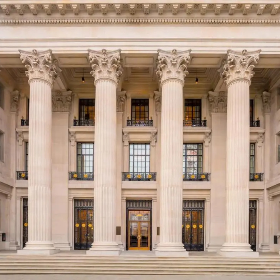 Four Seasons Hotel London at Tower Bridge