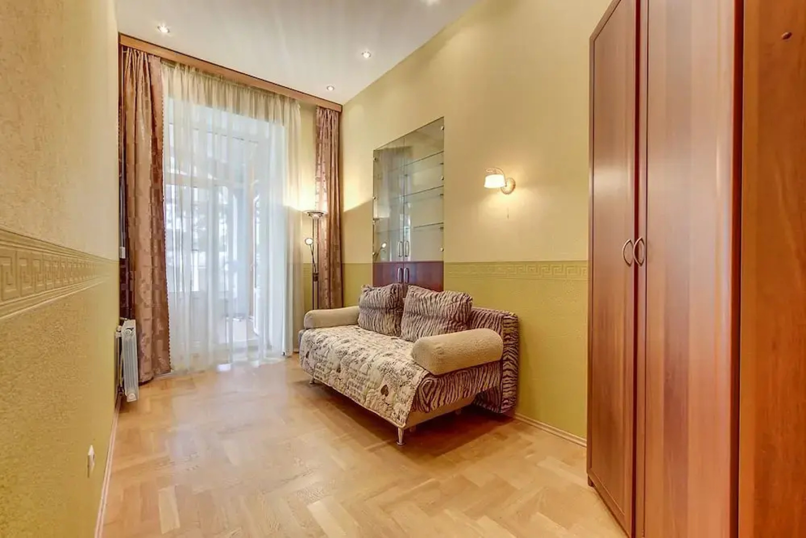 FlatStar on Nevsky 27