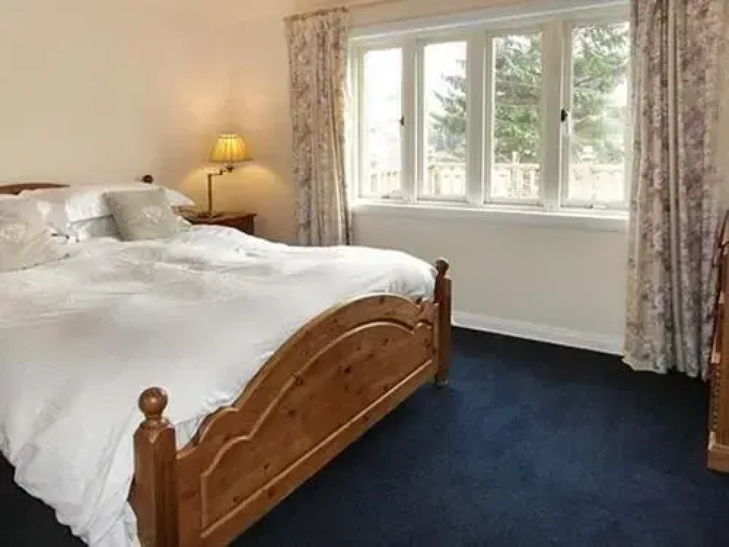 Holly Cottage