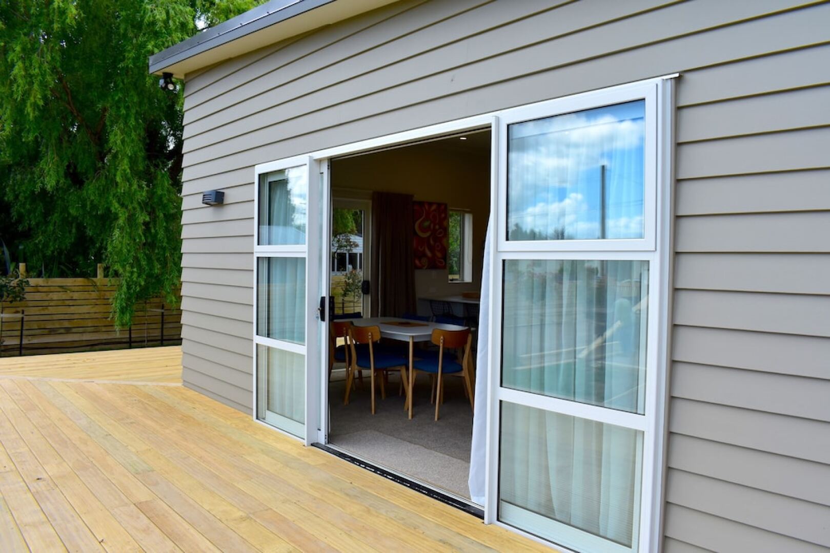 Red Robin Holiday Home