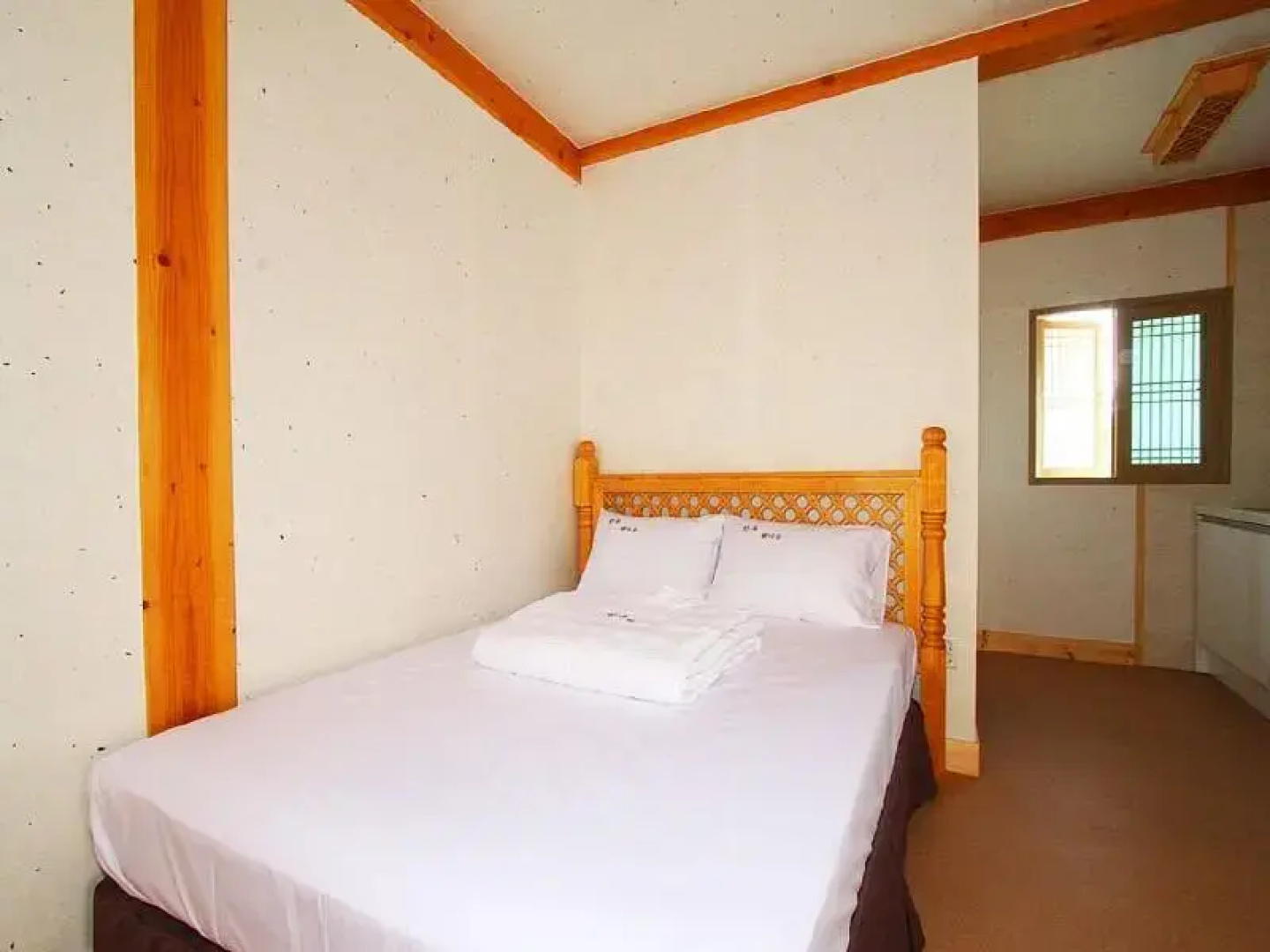 Gyeongju Hanok Pen Town Guesthouse