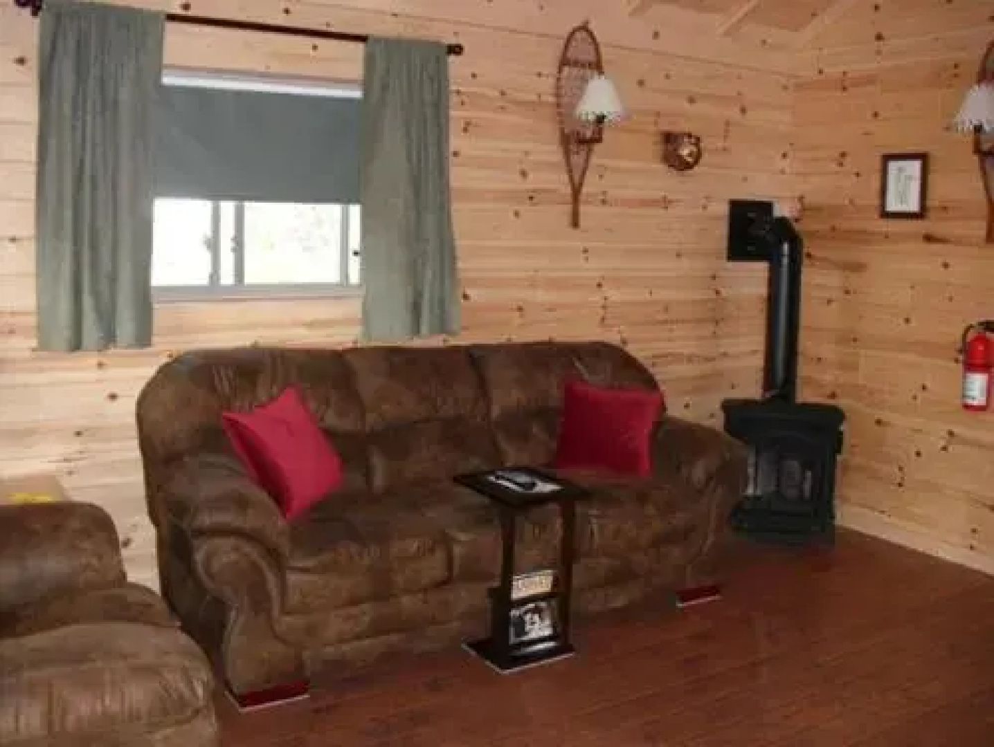 Cabins on the Bluff