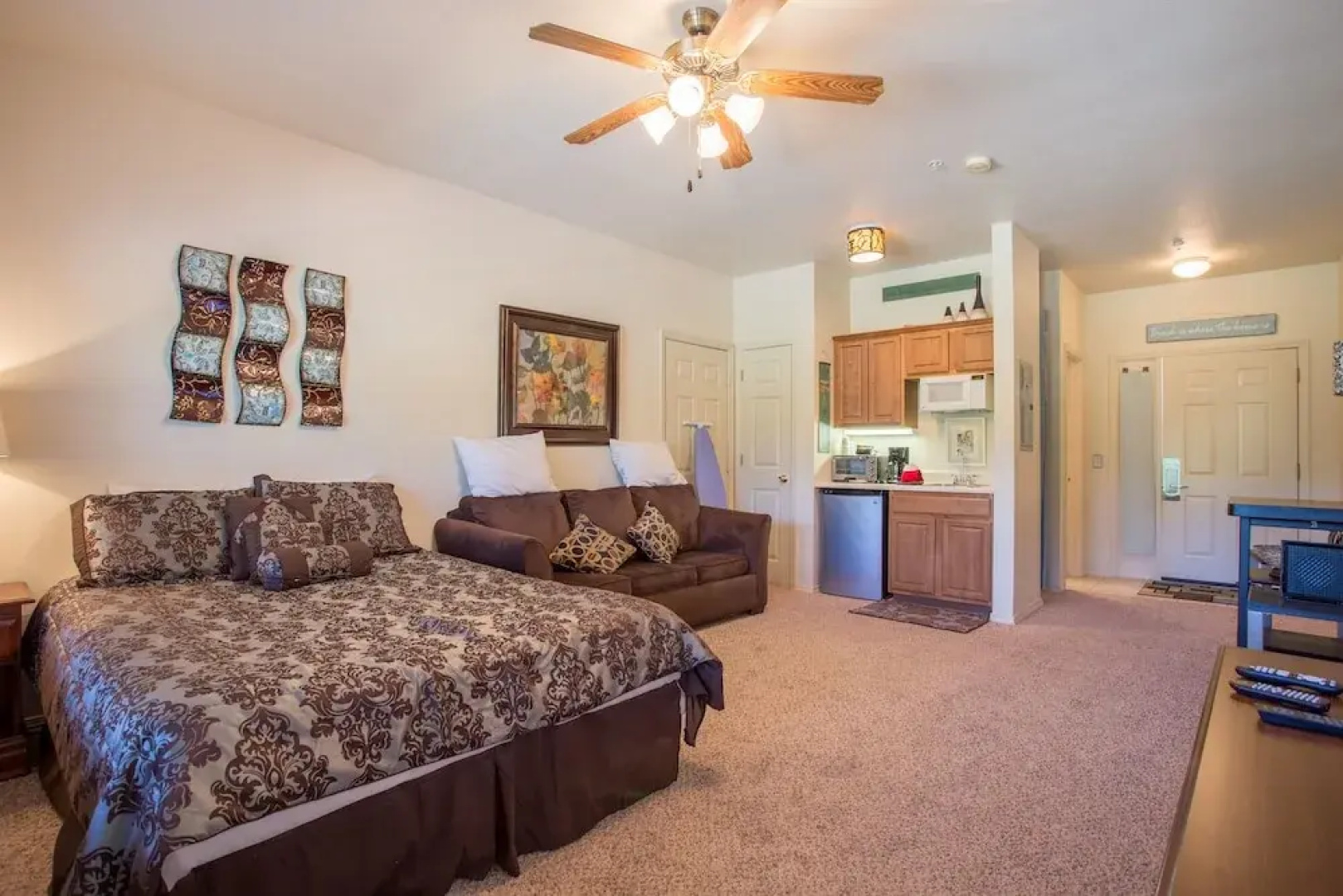 Cozy Condo by RedAwning