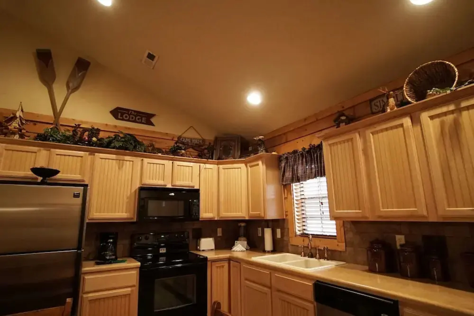 Cabins at Grand Mountain by Thousand Hills Resort
