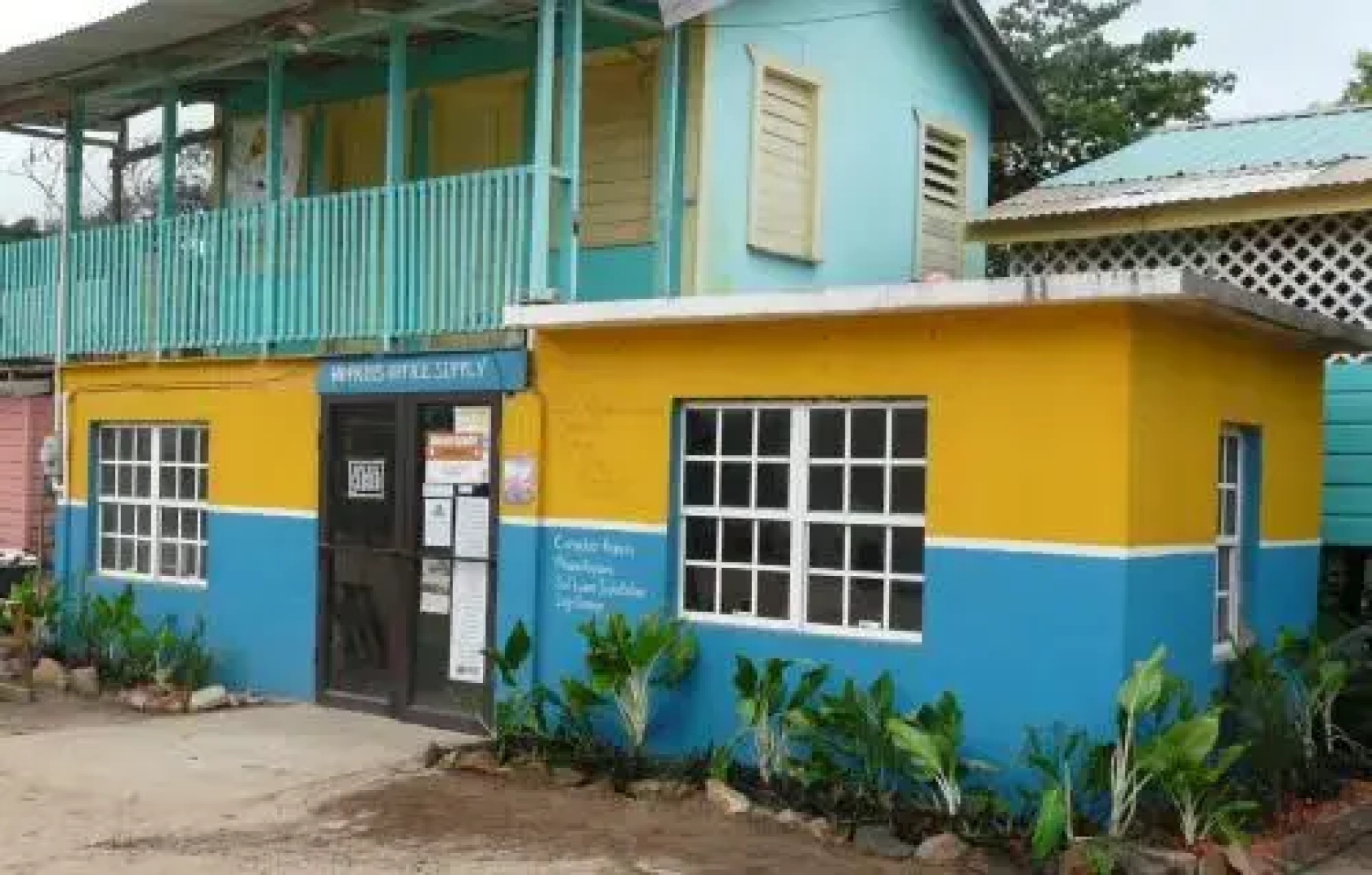 Flomon's Guest House