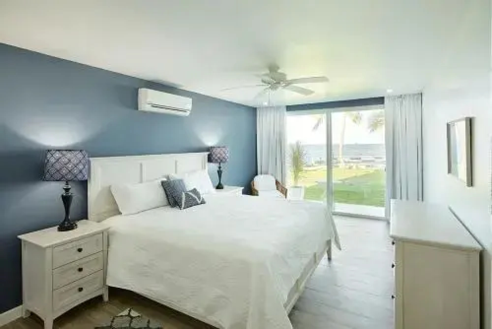 Coral Cay Villas