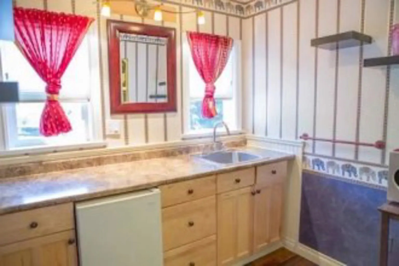 Whitley House Bed & Breakfast