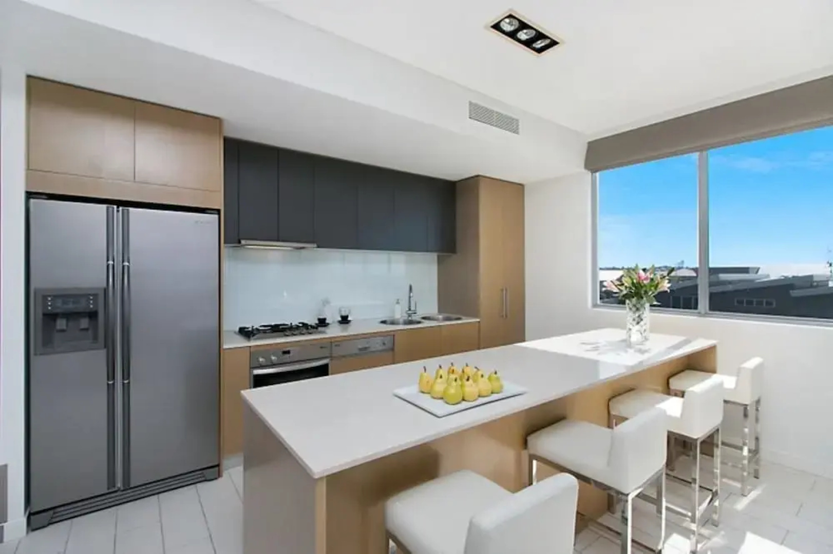 Luxury Bale Penthouse & Jacuzzi Spa 1328 North Culture