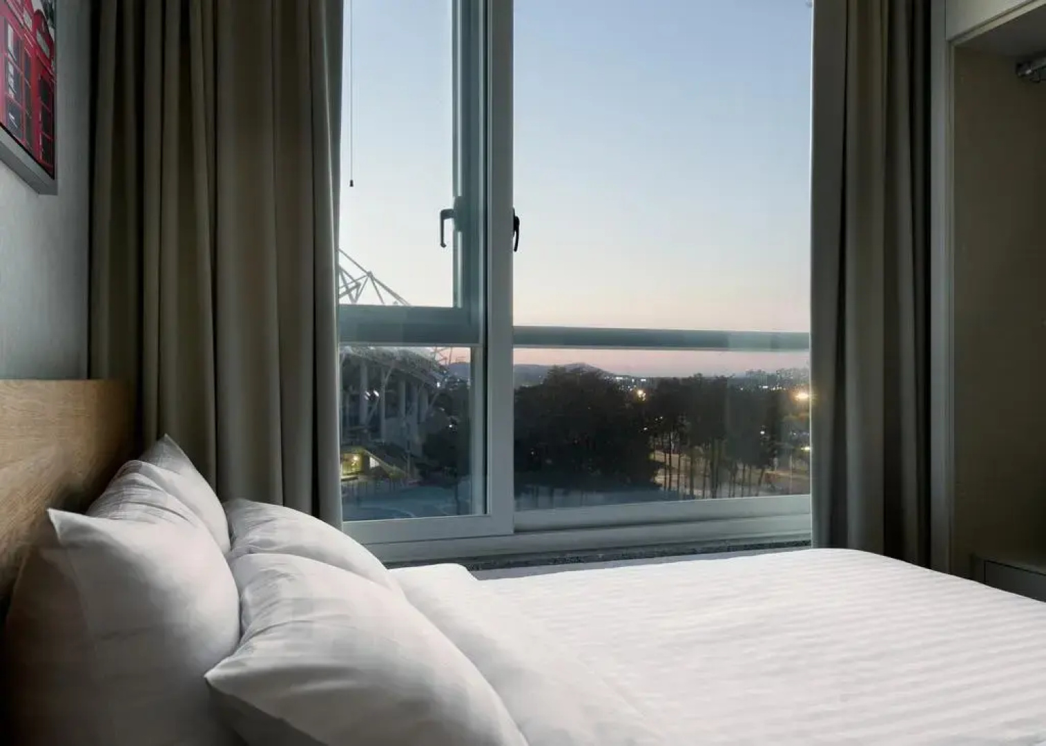 Residence-Hi (Serviced Apartment)?
