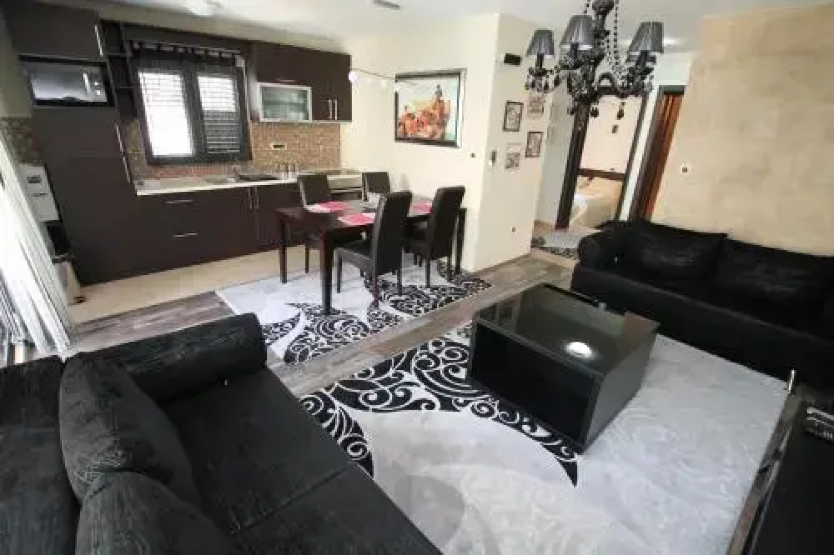 Dekaderon Lux Apartments