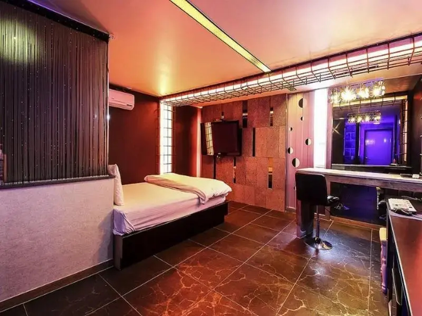 View Motel