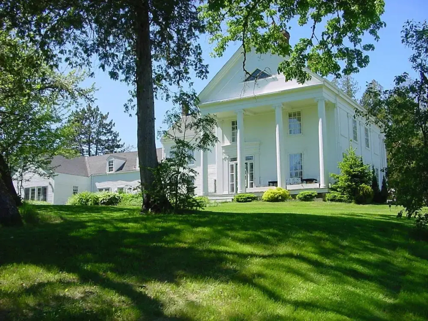 The Brewer House Bed and Breakfast
