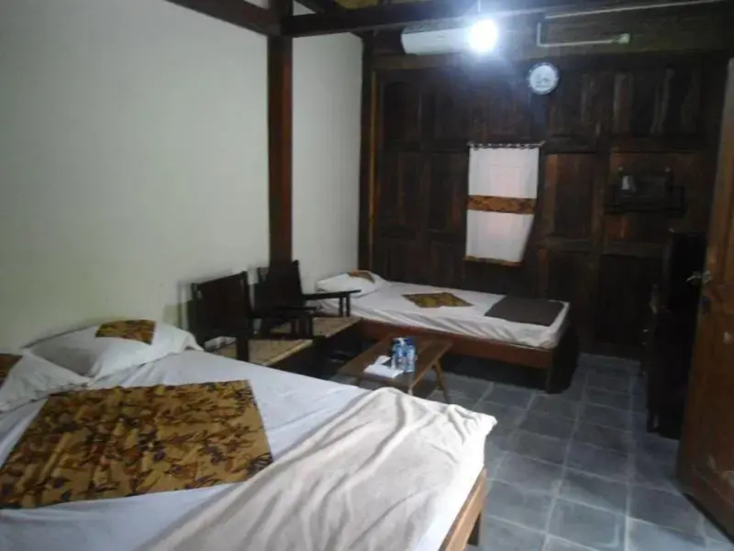 Kampung Tembi Guest House