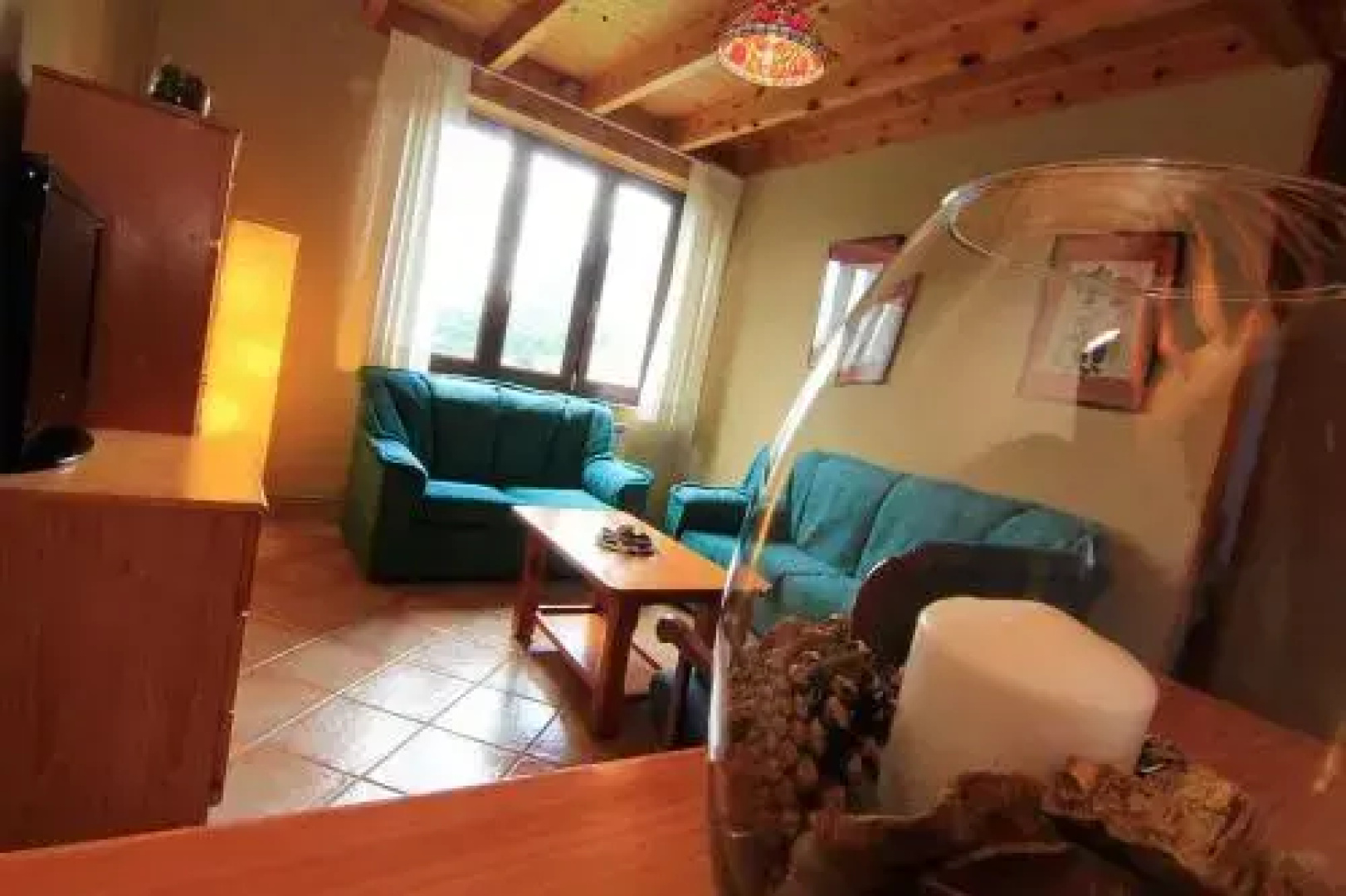 Apartamentos Rurales "Les Escueles de Collía"