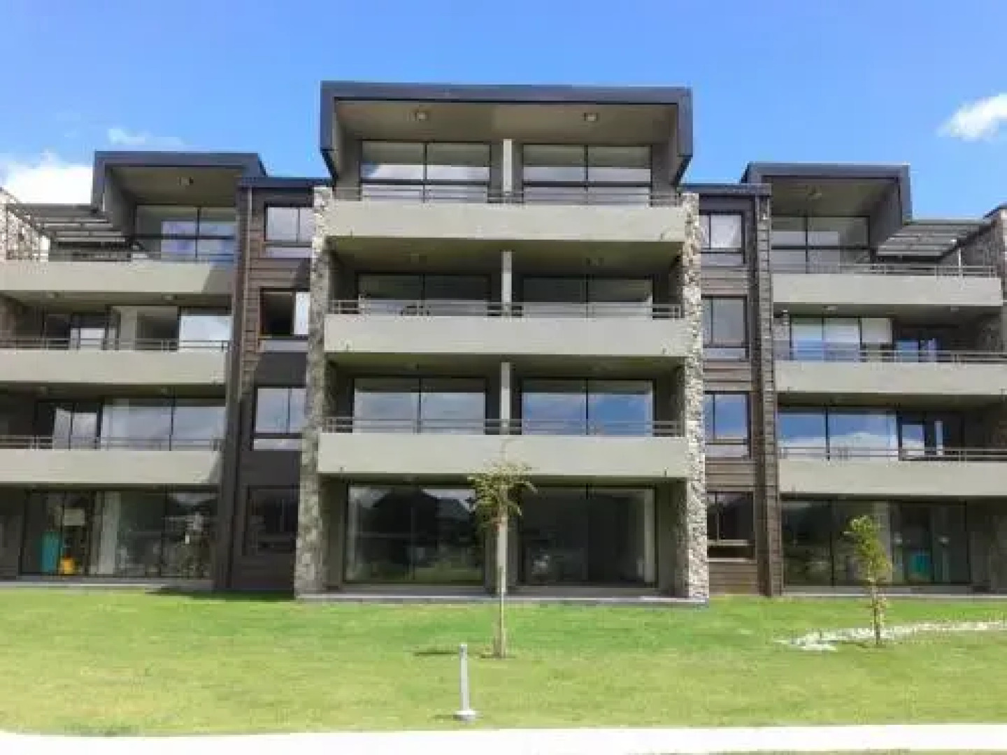 Departamento en Condominio