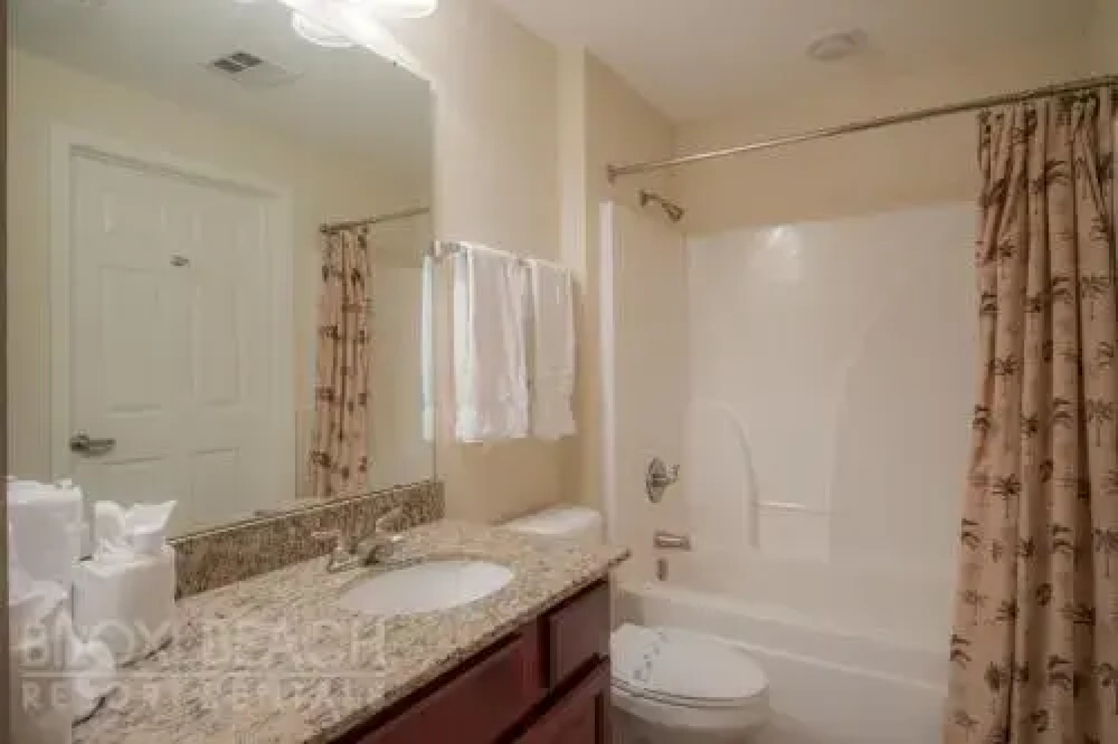 Legacy Towers-Legacy II 603 Deluxe