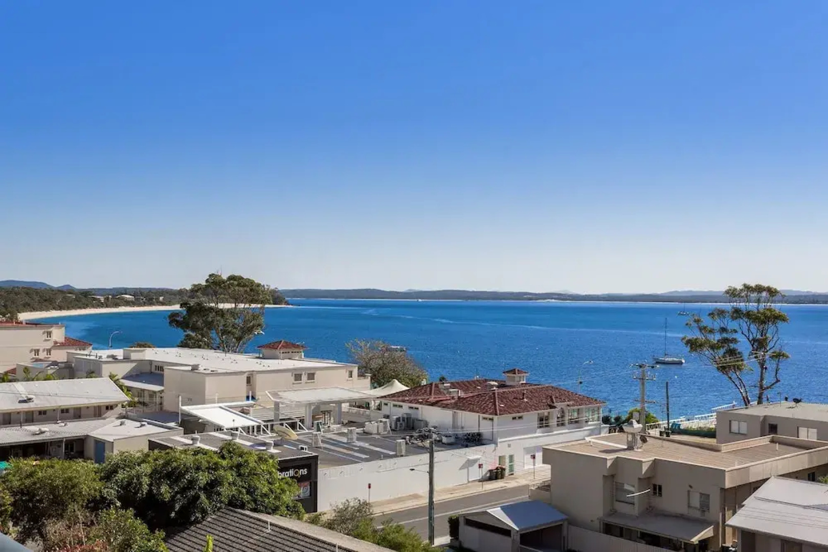 Ronald Avenue, Sundeck,  Unit 08, 51