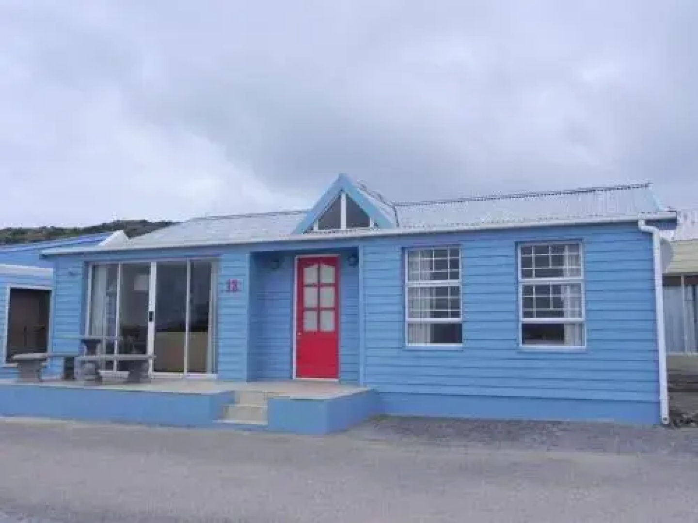 1 Point Village Guesthouse & Holiday Cottages