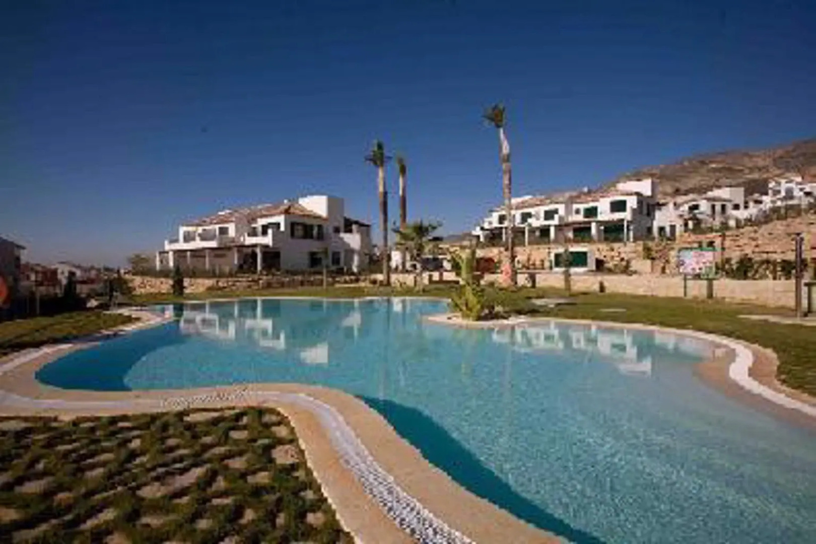 Sierra Cortina Resort