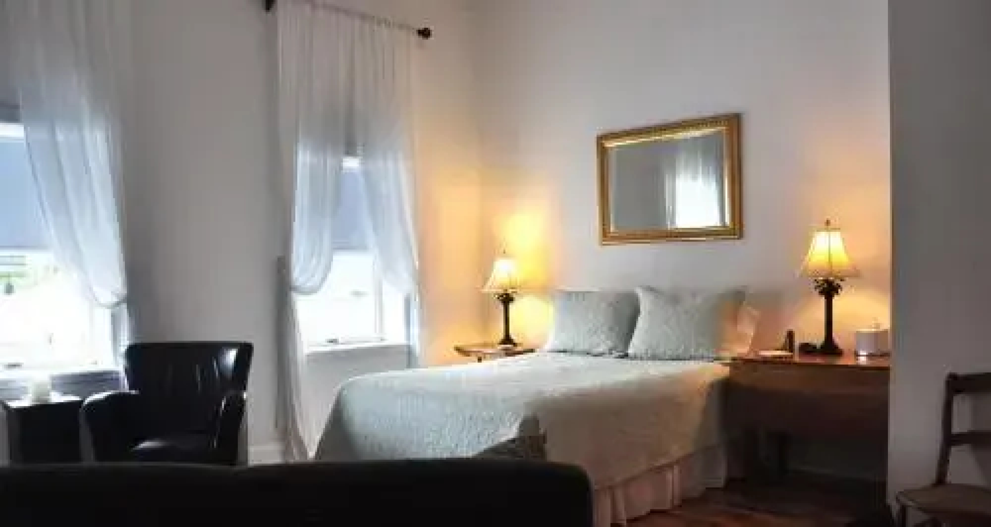 Crate & Cargo Suite 1