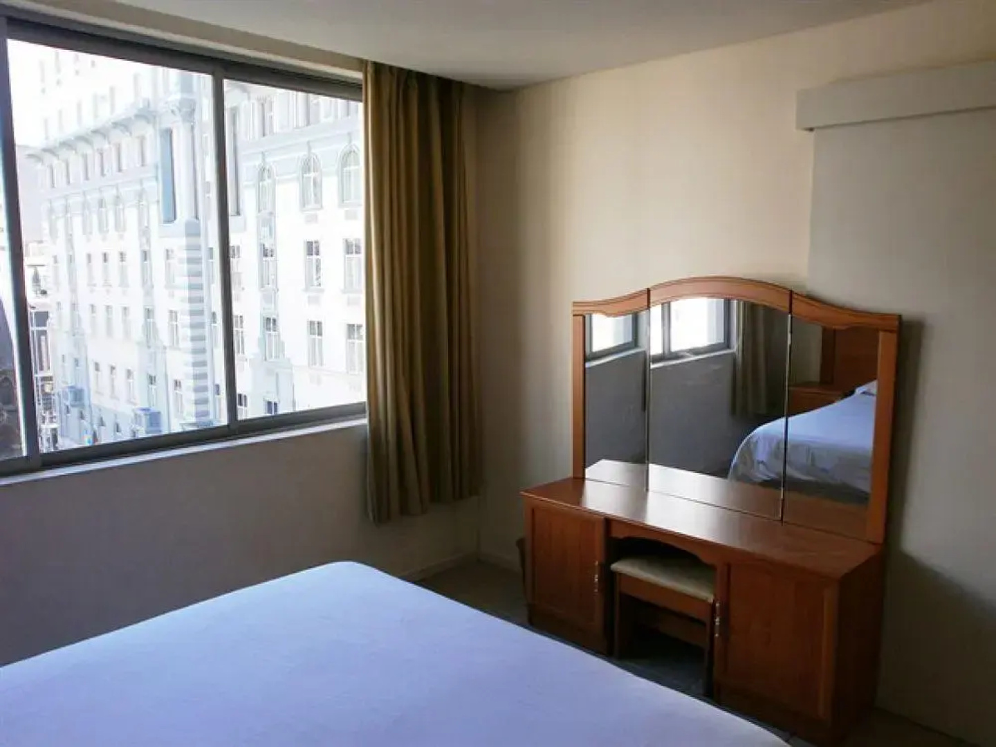 ITC Hospitality Group One Bedrooms Greenmarket Place