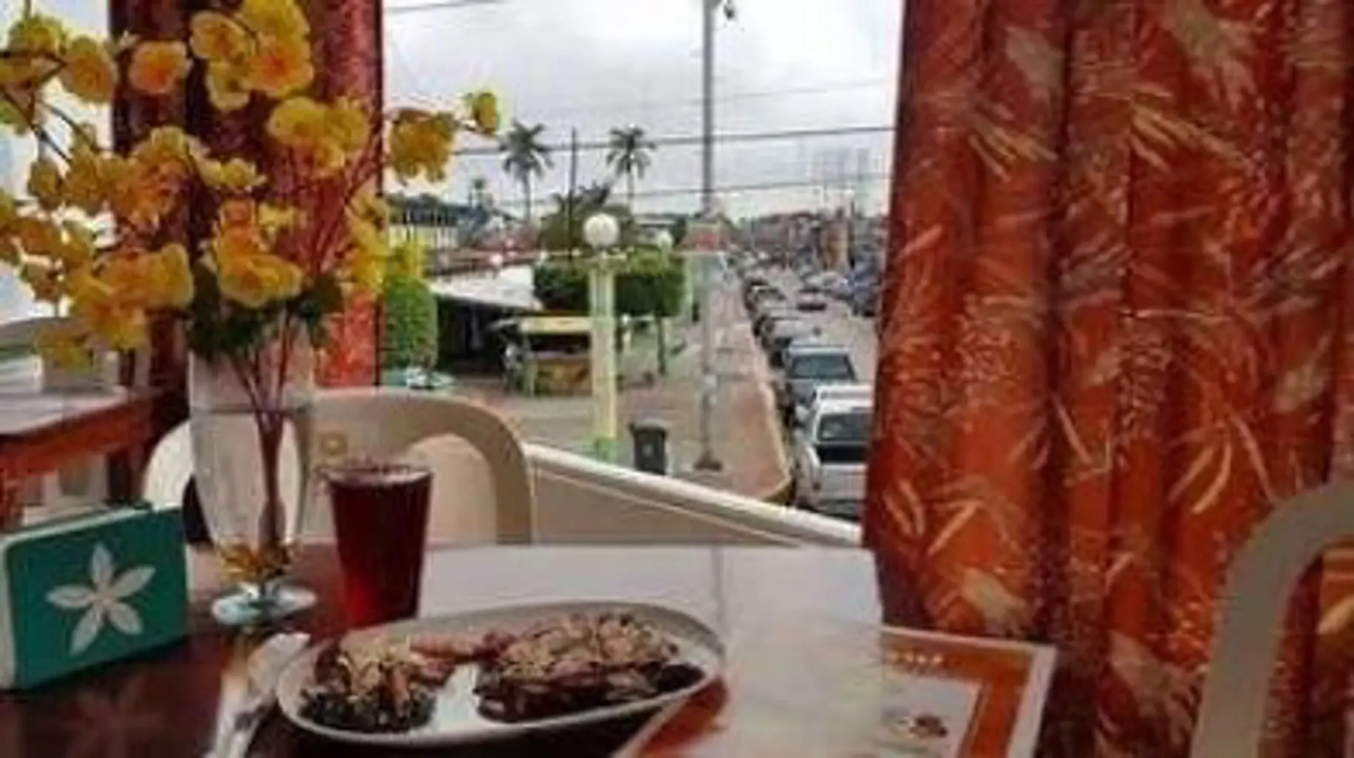 Aries Hostel y Restaurant