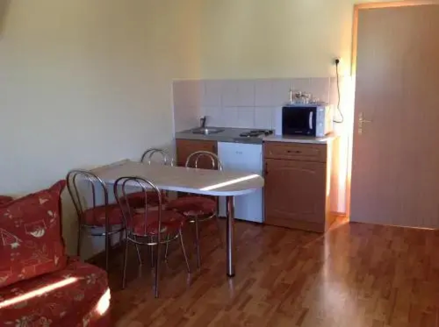 Villa Família Apartmanház