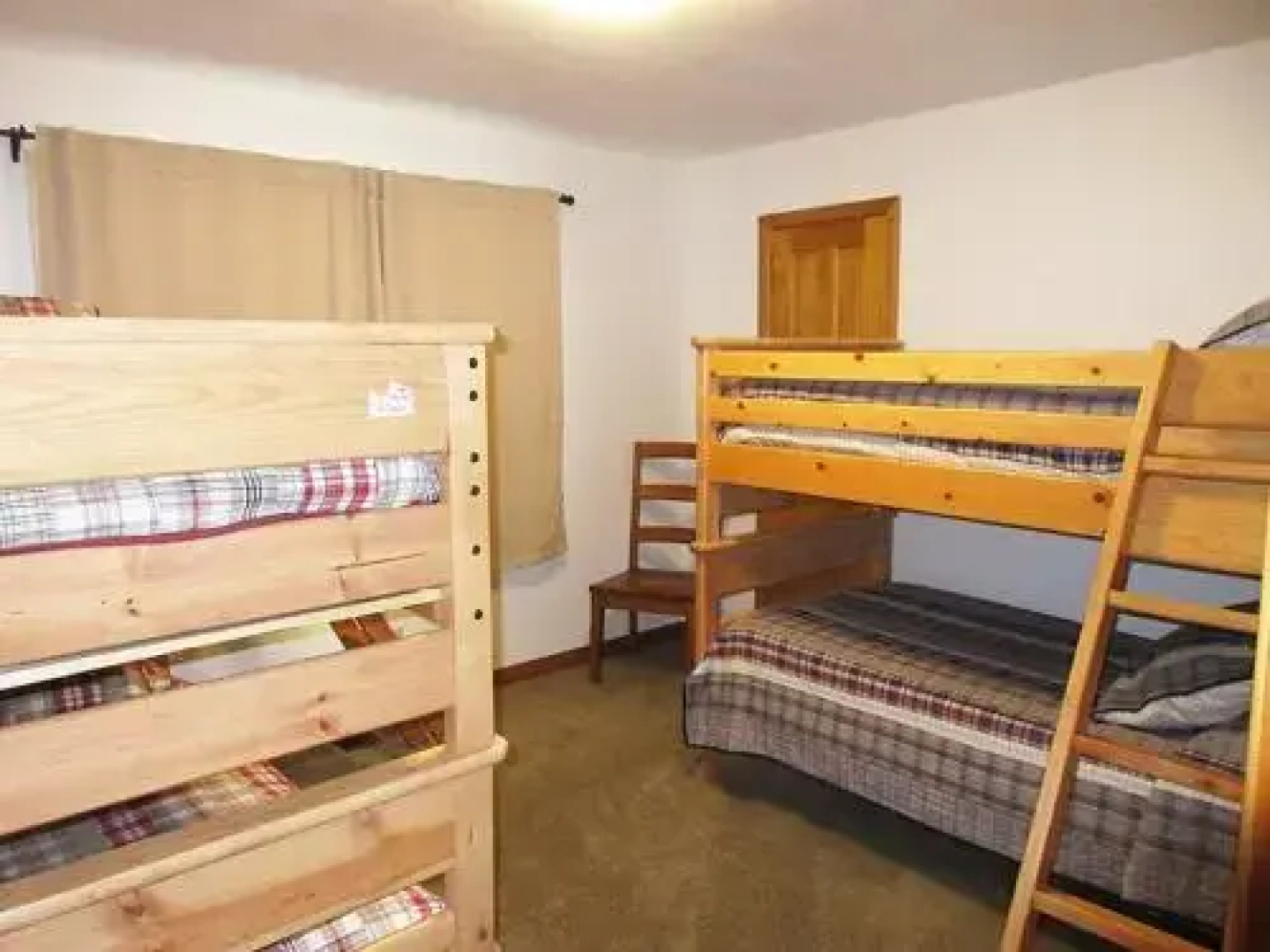 Chateau Sans Nom 32
