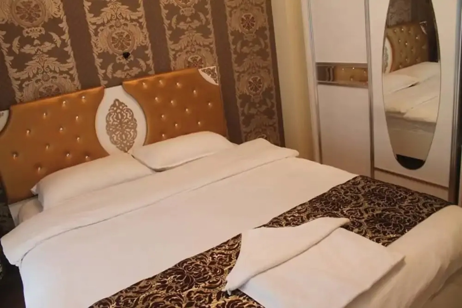 Eskent Suit Butik Apart