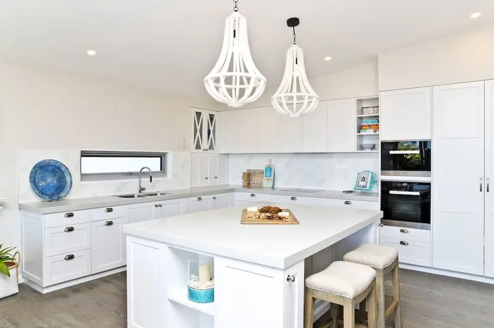Hampton's Coastline Retreat