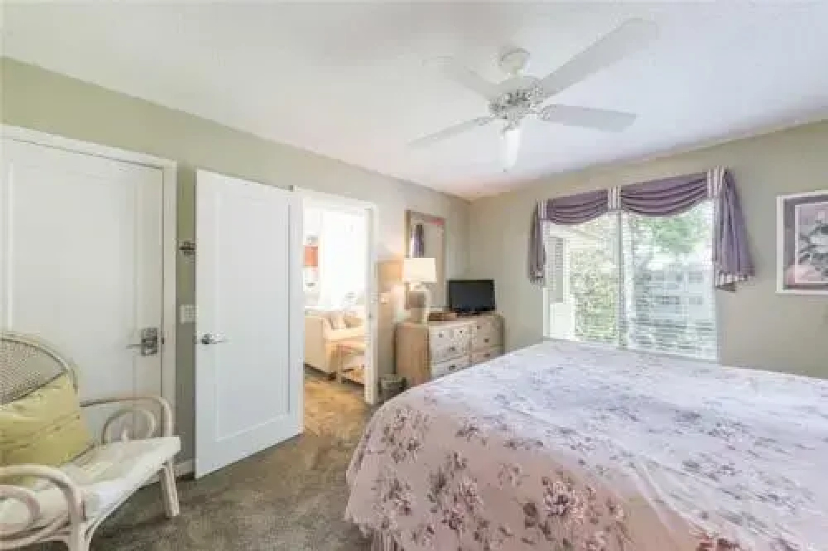 White Sands House - (Retreat)