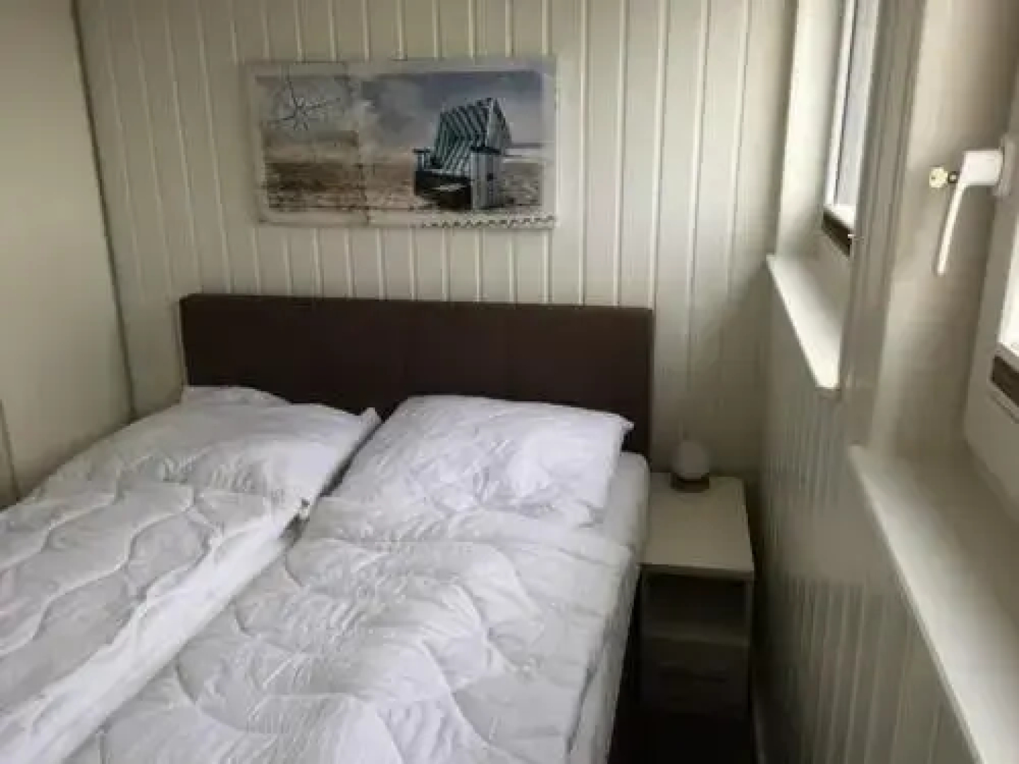 Schwimmendes-Haus-Hausboot-ANTARES-ONE