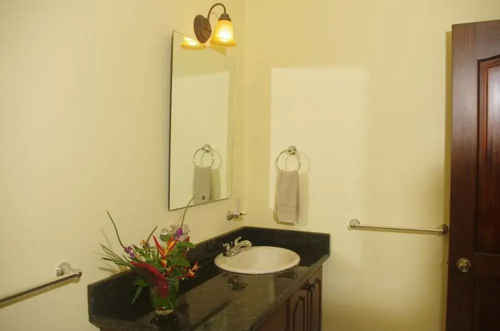 Osa Mountain Village Eco Resort