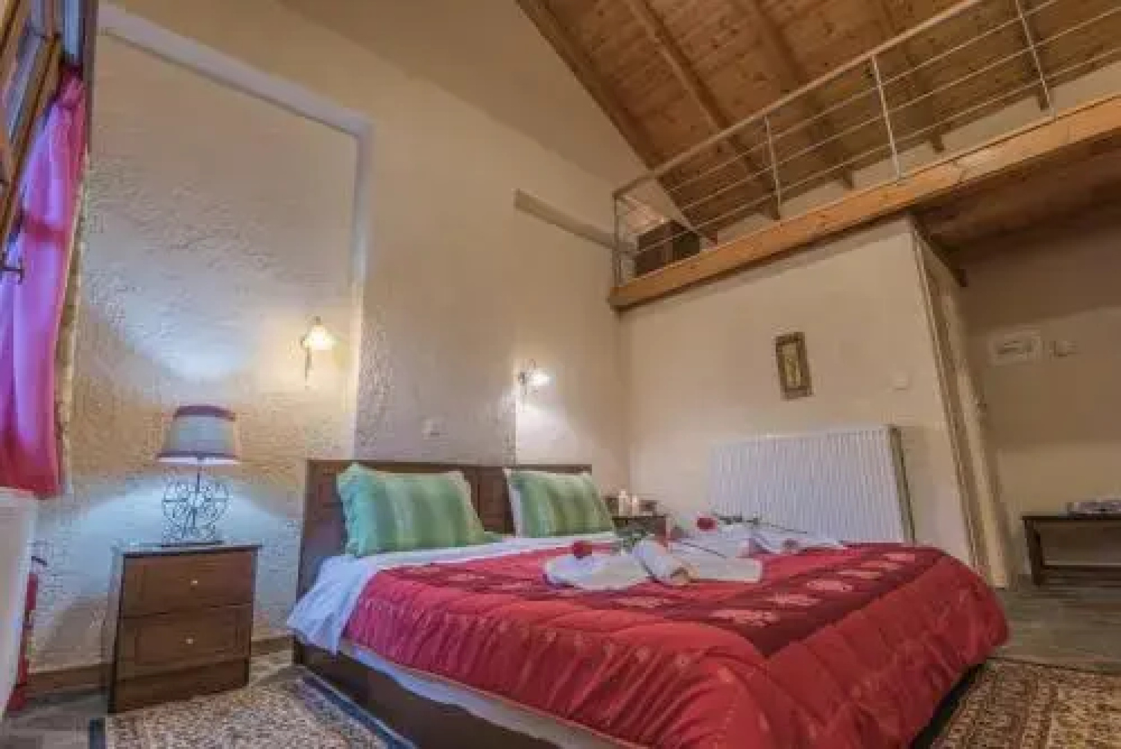 Mesostrati Guesthouse