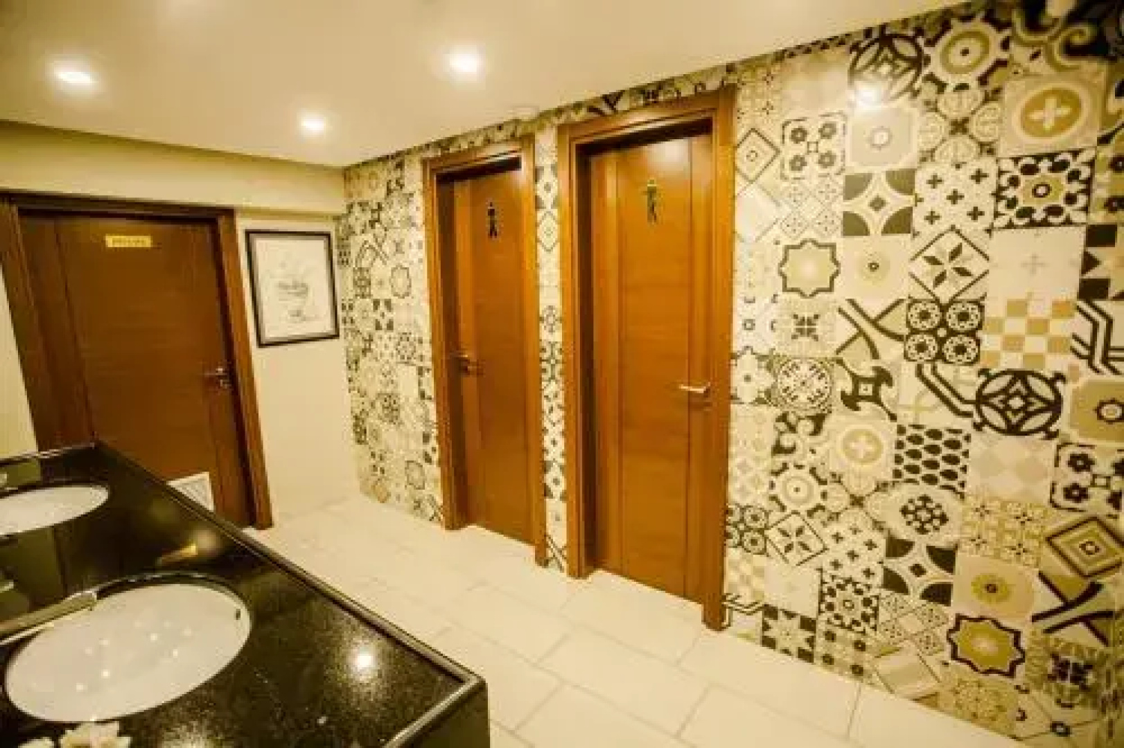 Hotel Center