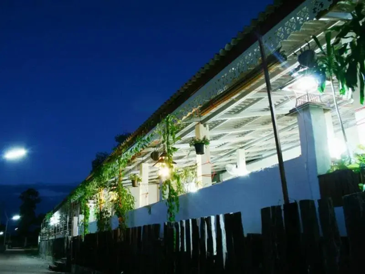 Kongkhamkoon Hotel