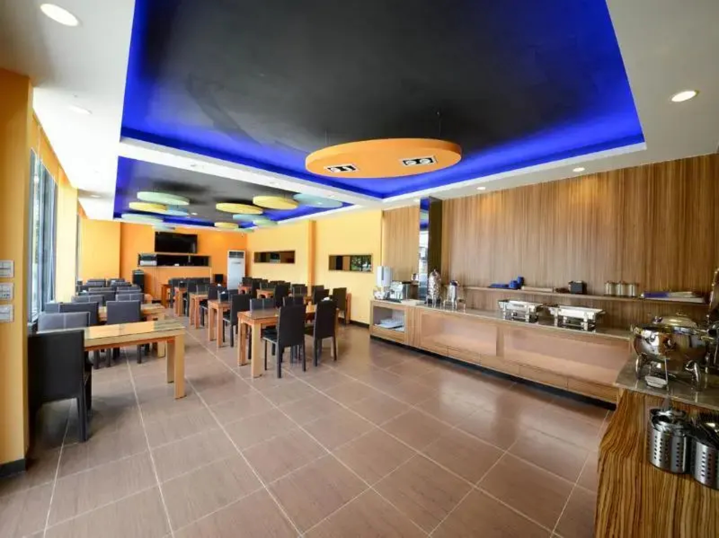 Oceanic Pearl Resort