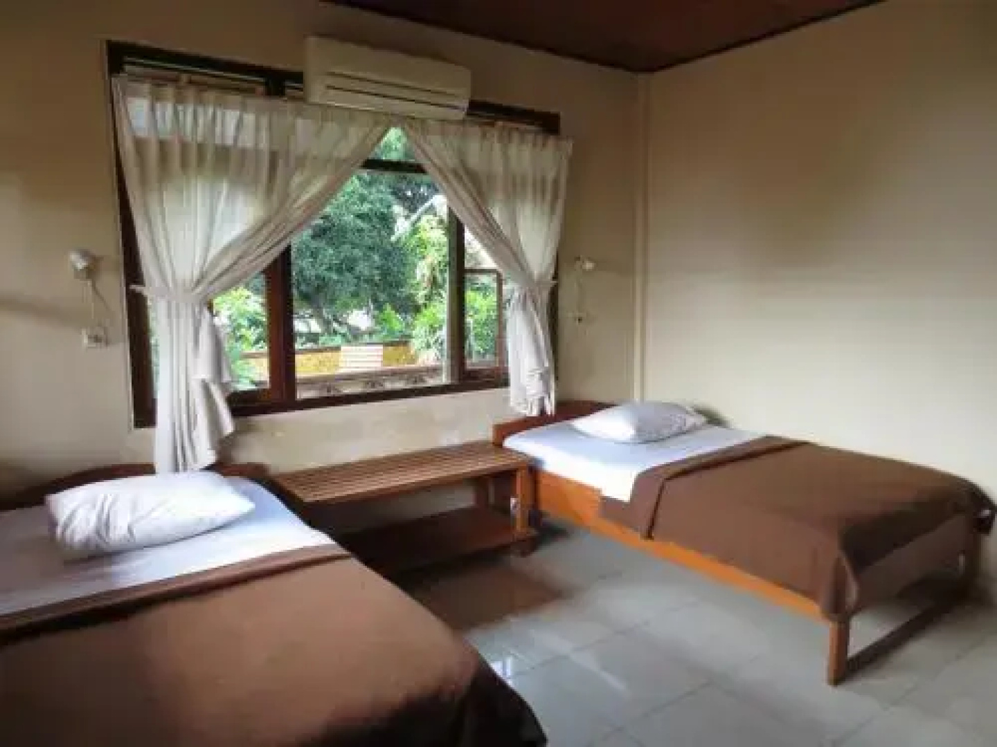 Paradise Palm Beach Bungalows