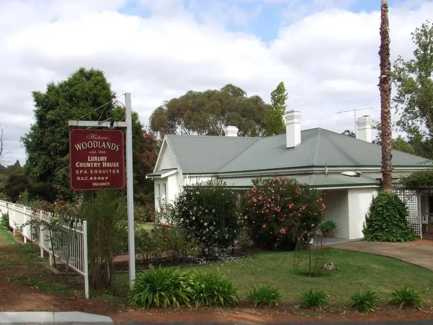 Woodlands of Bridgetown B&B