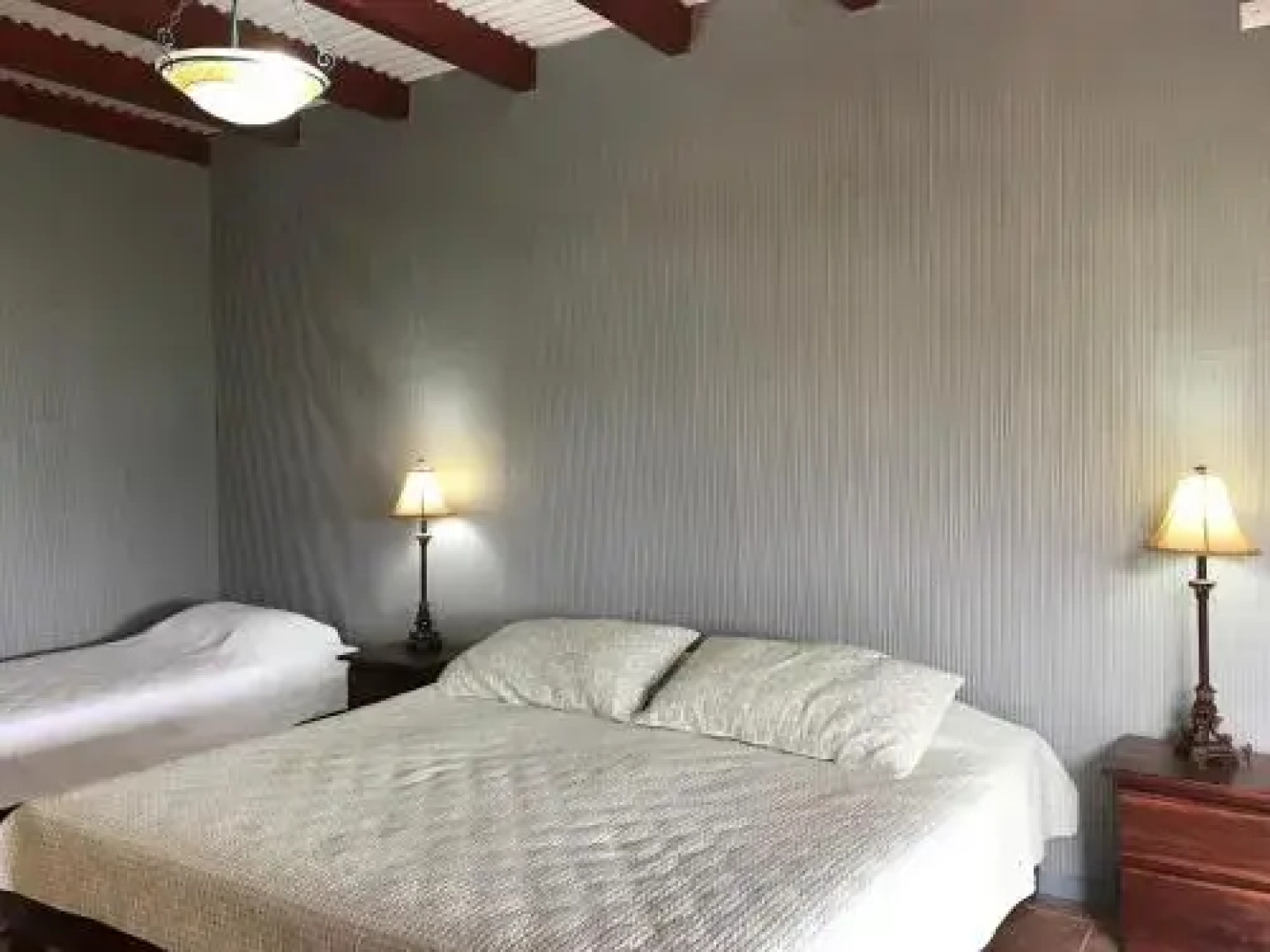 Ladera Hotel
