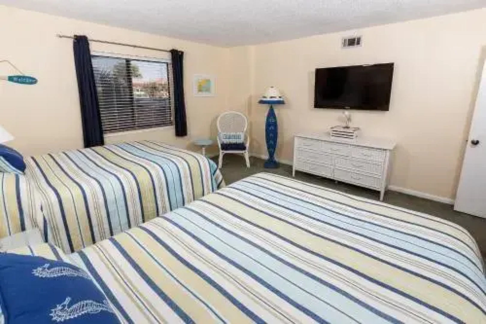 Surf Dweller 205 by RedAwning