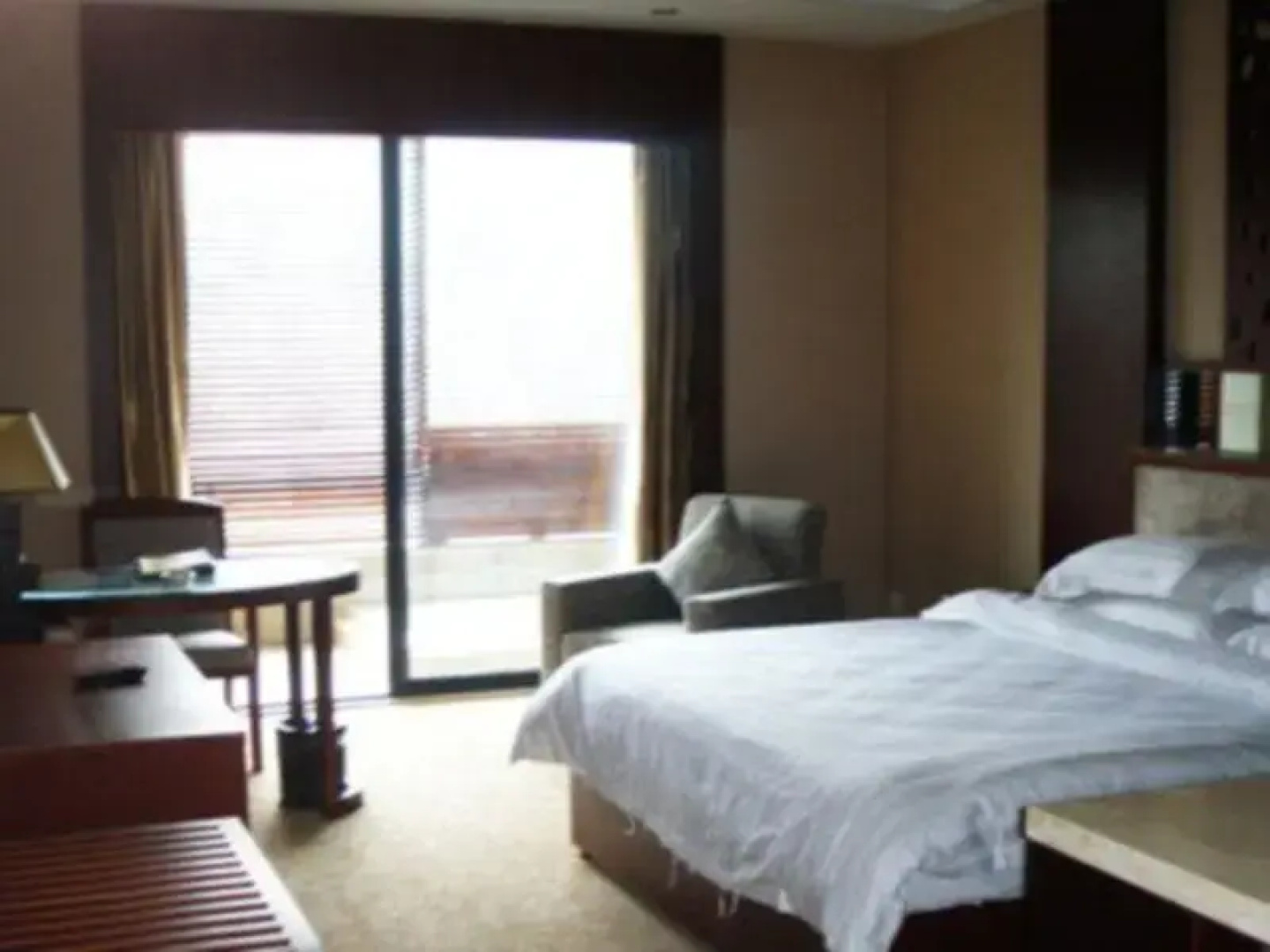 Longyan Capital International Hot Spring Resort