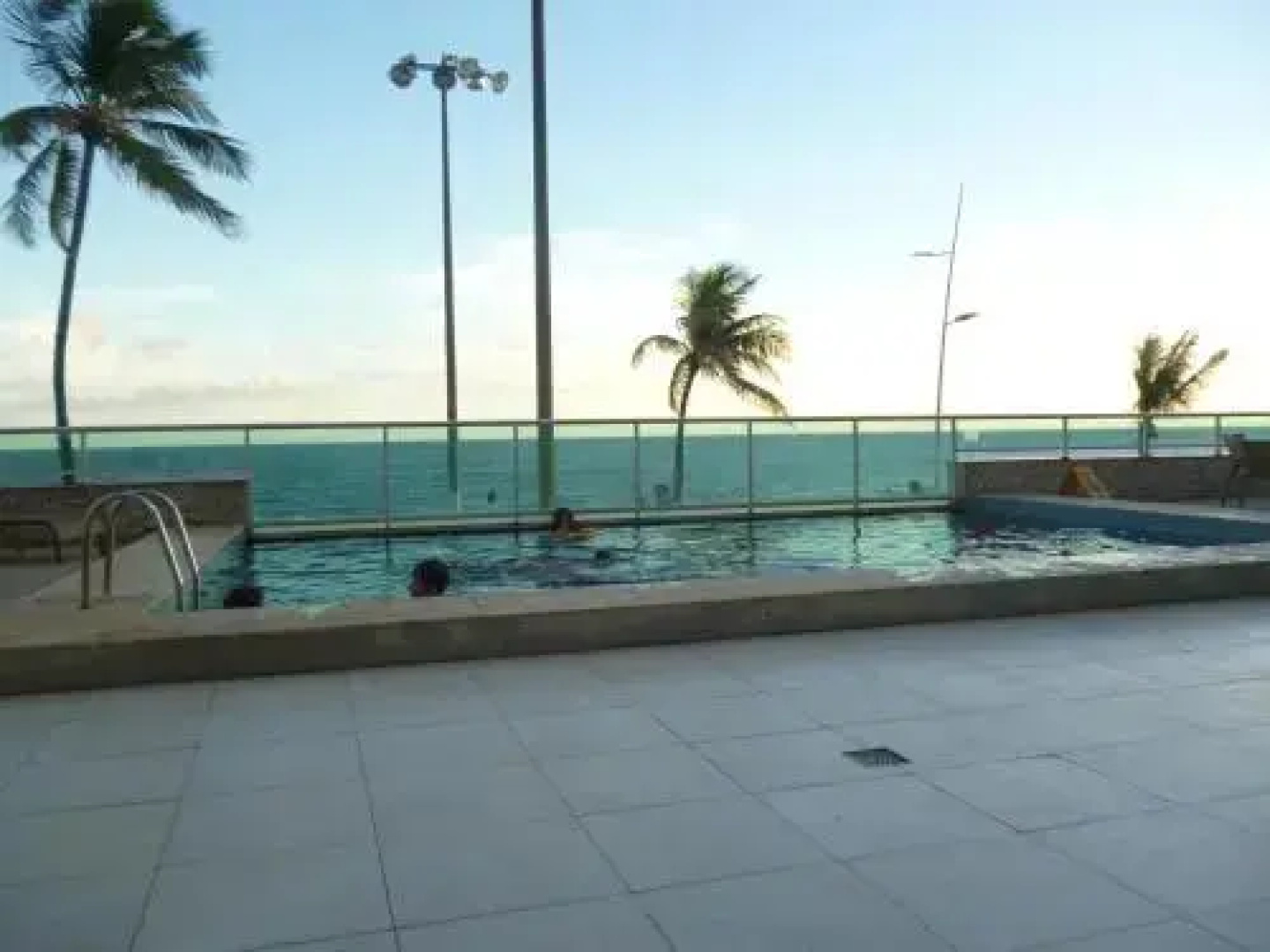 Flat no Farol