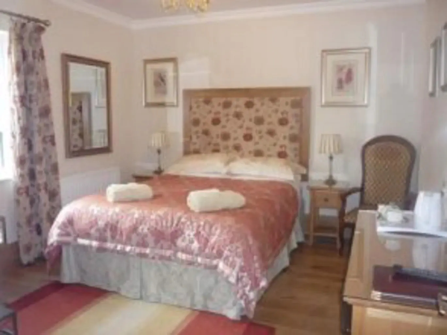 Henwick House Bed &Breakfast