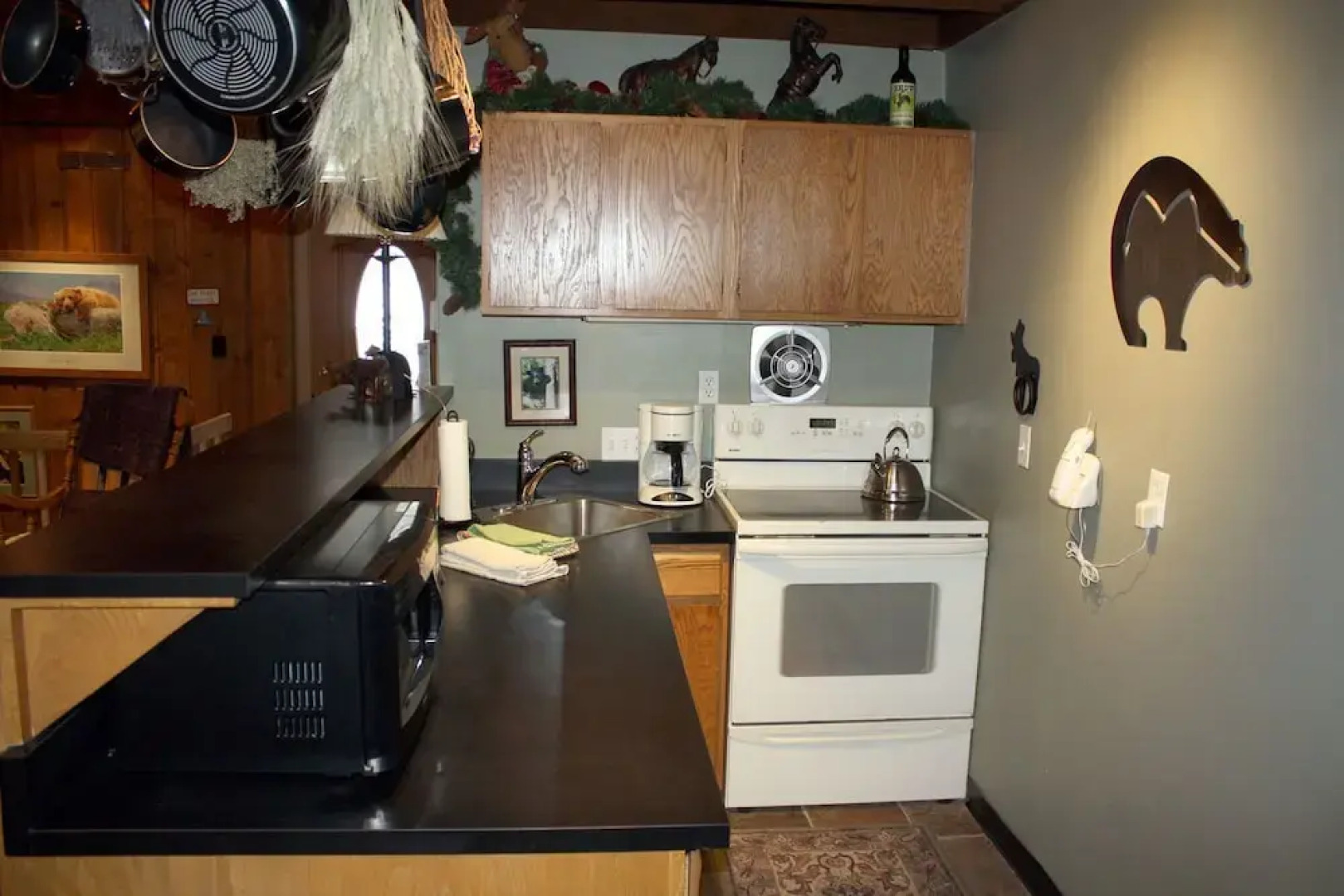 Miners Candle 3 By Peak Property Management