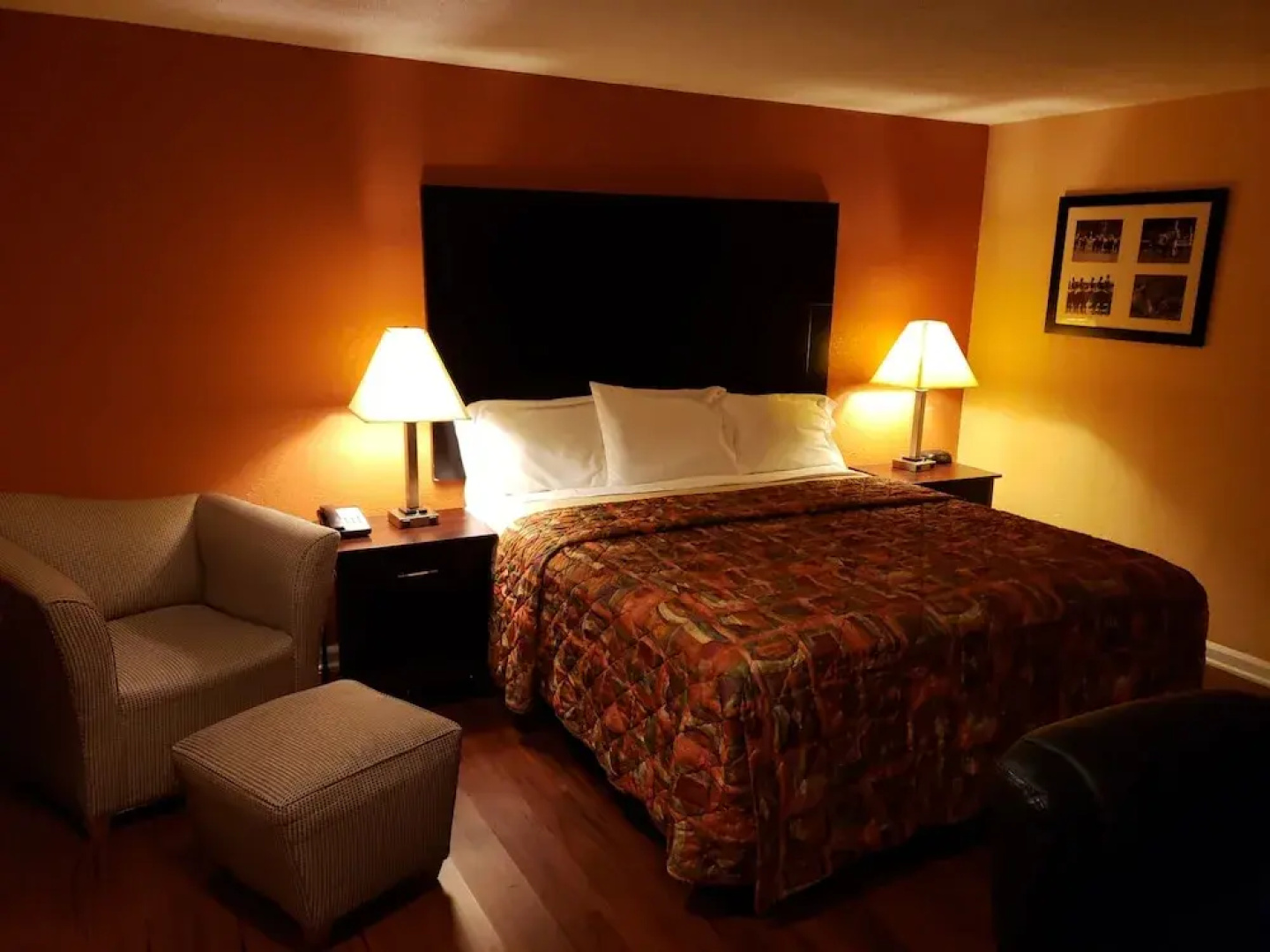 Four Season Motel