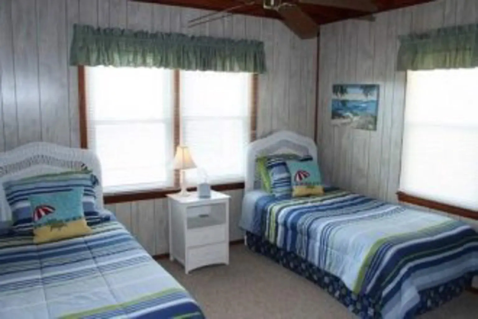 Wayne's World - 3 Br Home