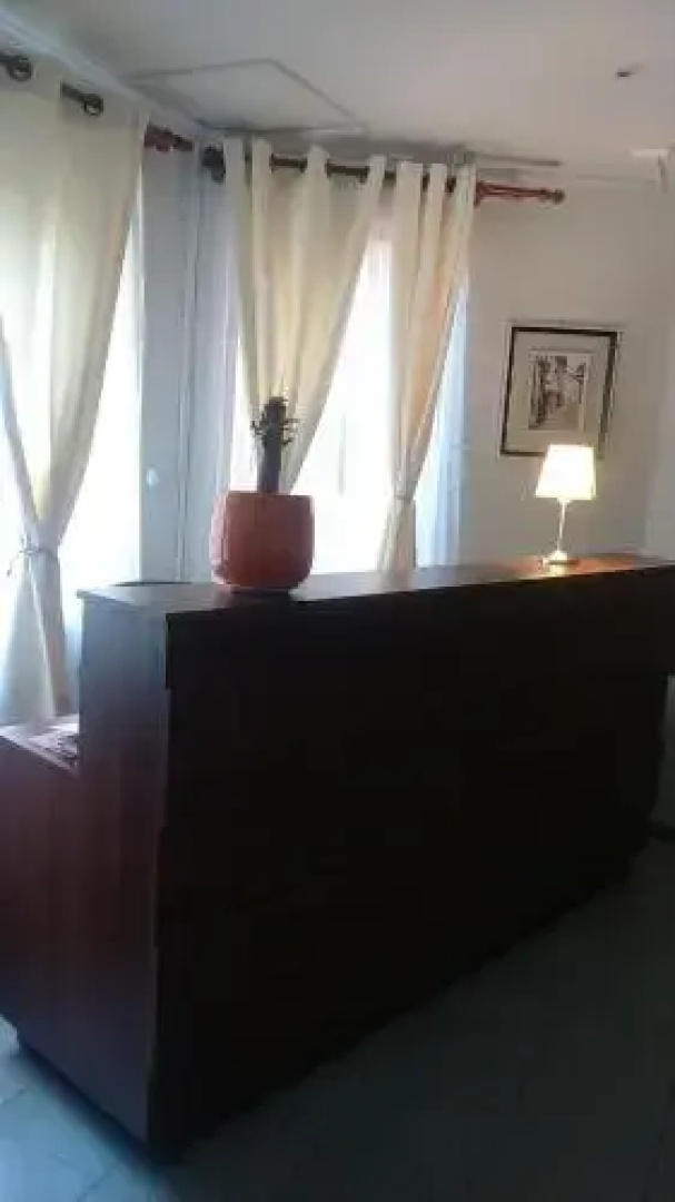 hotel con c