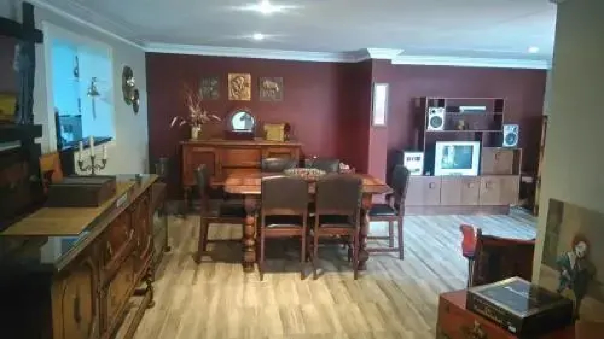 Feathers B&B
