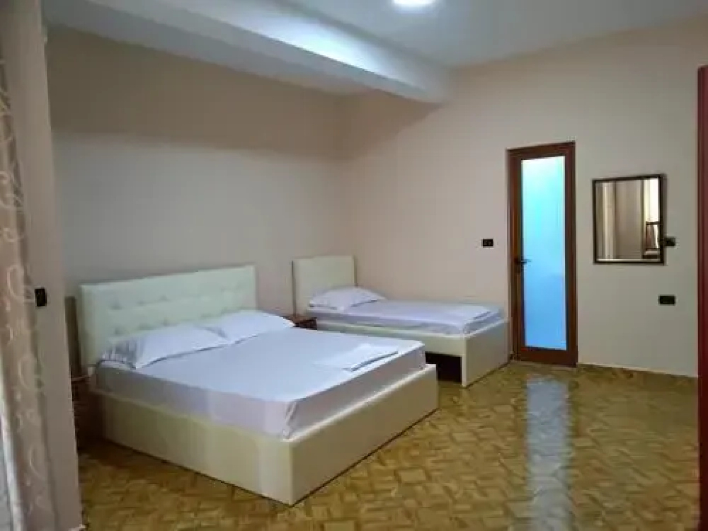 Hotel Gjeli